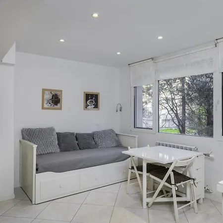 Lägenhet Bright & Cozy 1bd Close To South Park By Flat Mаnager *